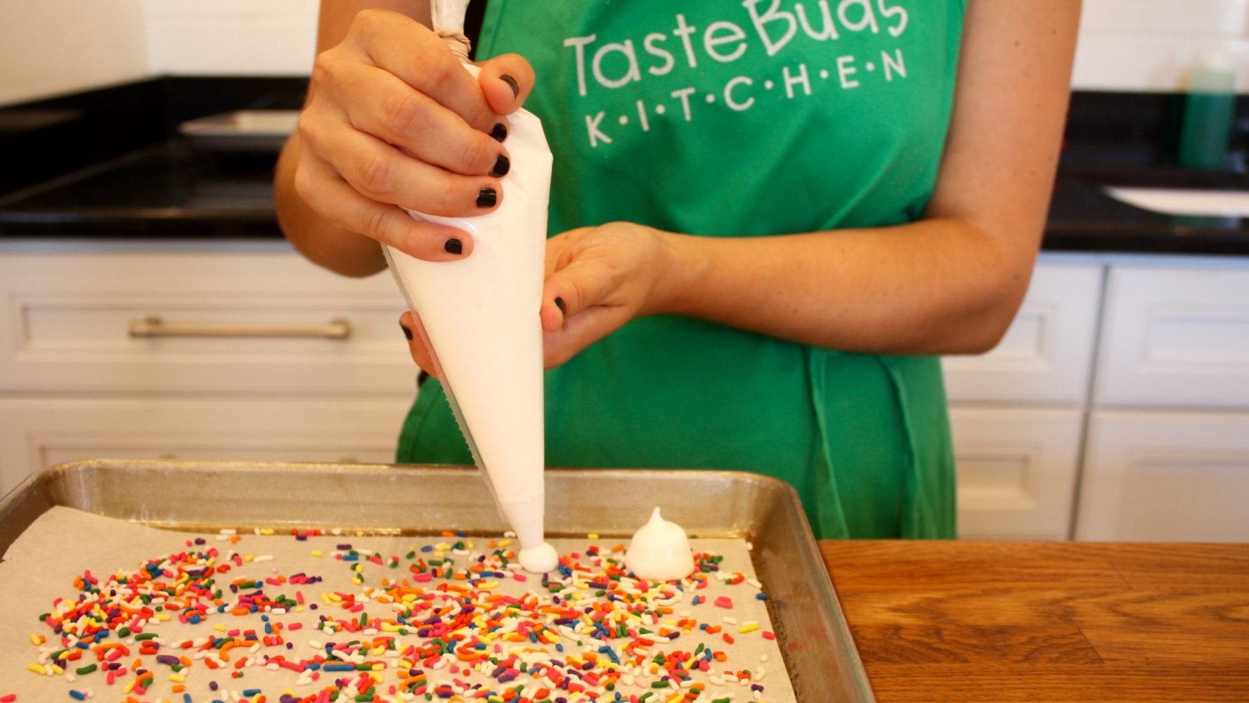 put dollops of meringue onto pan sheet