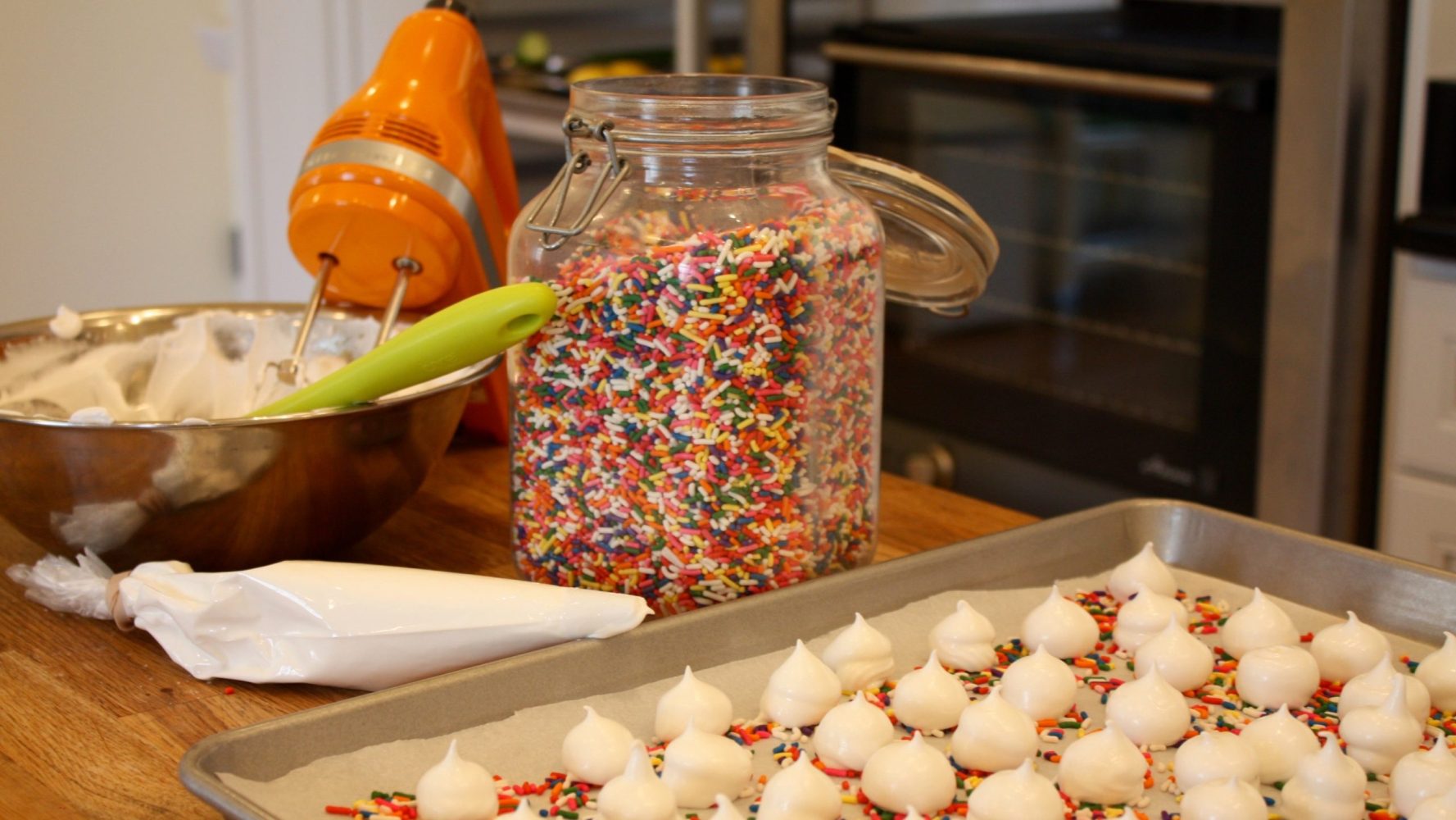 fresh meringue cookies 