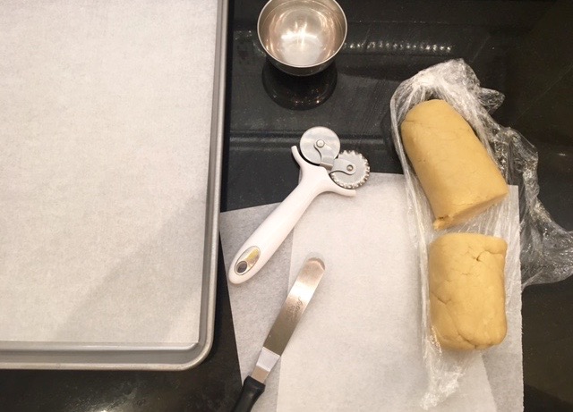 a bag sitting on top of a table