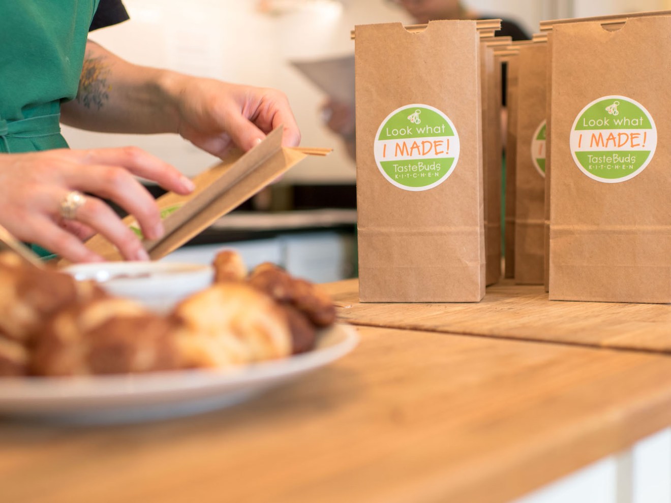 taste buds kitchen to go bags